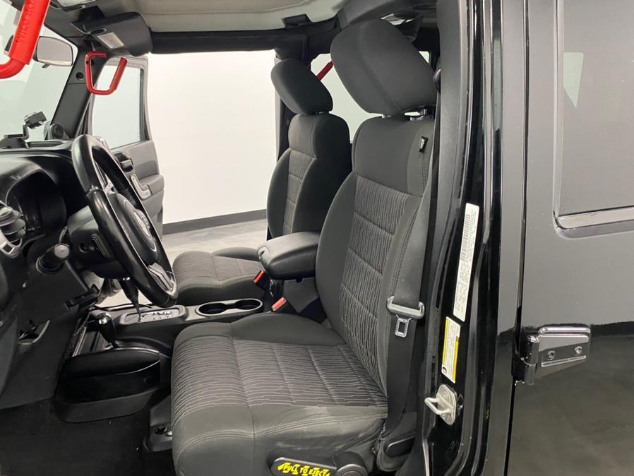 Used Jeep Wrangler Unlimited 4WD 4dr Rubicon 2012 | M Auto Group. Elizabeth, New Jersey Used Jeep Wrangler Unlimited 4WD 4dr Rubicon 2012 | M Auto Group. Elizabeth, New Jersey