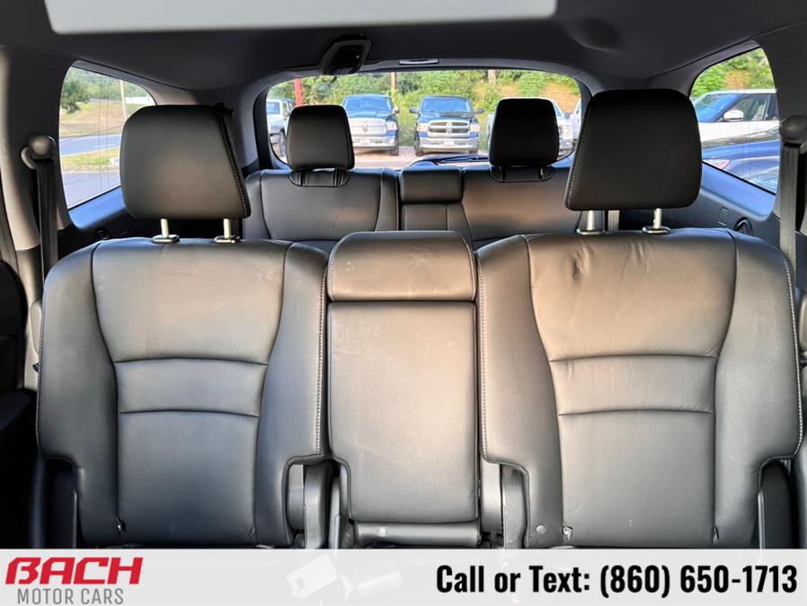 2016 Honda Pilot AWD 4dr Touring w/RES & Navi, available for sale in Canton , Connecticut | Bach Motor Cars. Canton , Connecticut 2016 Honda Pilot AWD 4dr Touring w/RES & Navi, available for sale in Canton , Connecticut | Bach Motor Cars. Canton , Connecticut