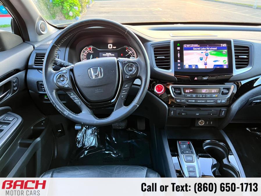 2016 Honda Pilot AWD 4dr Touring w/RES & Navi, available for sale in Canton , Connecticut | Bach Motor Cars. Canton , Connecticut 2016 Honda Pilot AWD 4dr Touring w/RES & Navi, available for sale in Canton , Connecticut | Bach Motor Cars. Canton , Connecticut