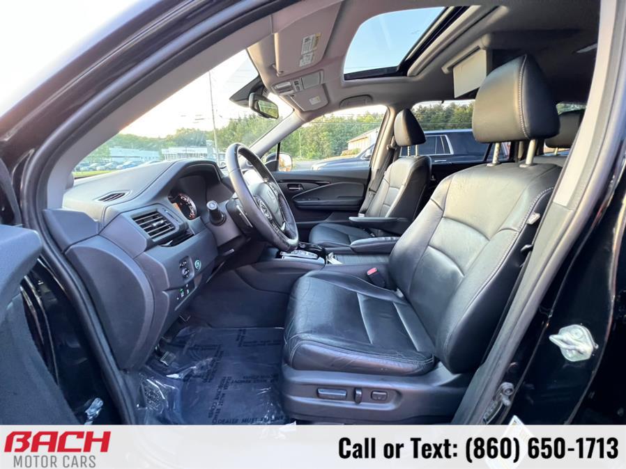 2016 Honda Pilot AWD 4dr Touring w/RES & Navi, available for sale in Canton , Connecticut | Bach Motor Cars. Canton , Connecticut 2016 Honda Pilot AWD 4dr Touring w/RES & Navi, available for sale in Canton , Connecticut | Bach Motor Cars. Canton , Connecticut