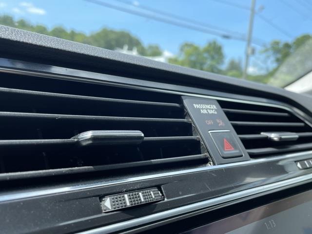 Used Volkswagen Tiguan 2.0T SEL 2018 | Blasius Federal Road. Brookfield, Connecticut Used Volkswagen Tiguan 2.0T SEL 2018 | Blasius Federal Road. Brookfield, Connecticut