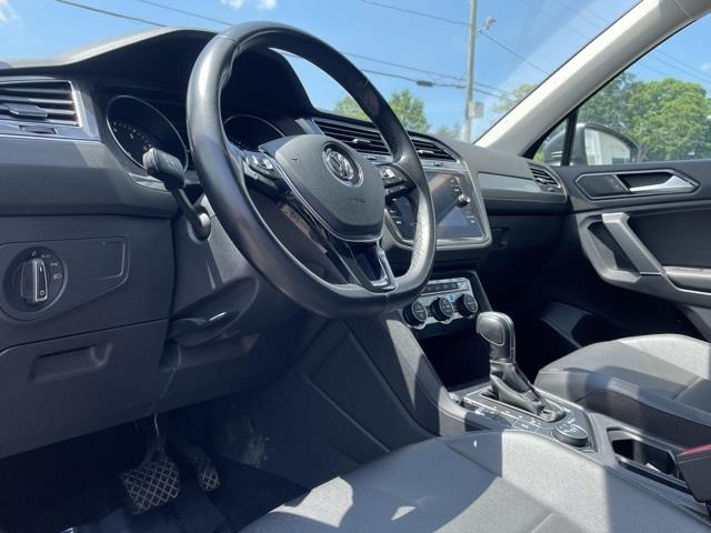 Used Volkswagen Tiguan 2.0T SEL 2018 | Blasius Federal Road. Brookfield, Connecticut Used Volkswagen Tiguan 2.0T SEL 2018 | Blasius Federal Road. Brookfield, Connecticut