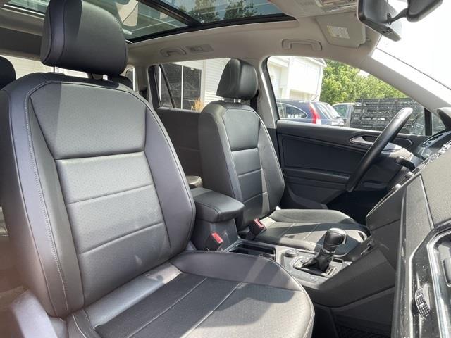 Used Volkswagen Tiguan 2.0T SEL 2018 | Blasius Federal Road. Brookfield, Connecticut Used Volkswagen Tiguan 2.0T SEL 2018 | Blasius Federal Road. Brookfield, Connecticut