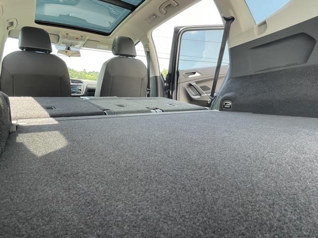 Used Volkswagen Tiguan 2.0T SEL 2018 | Blasius Federal Road. Brookfield, Connecticut Used Volkswagen Tiguan 2.0T SEL 2018 | Blasius Federal Road. Brookfield, Connecticut
