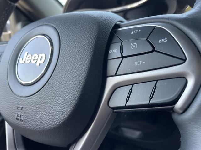 Used Jeep Grand Cherokee Overland 2019 | Blasius of Danbury. Danbury, Connecticut Used Jeep Grand Cherokee Overland 2019 | Blasius of Danbury. Danbury, Connecticut