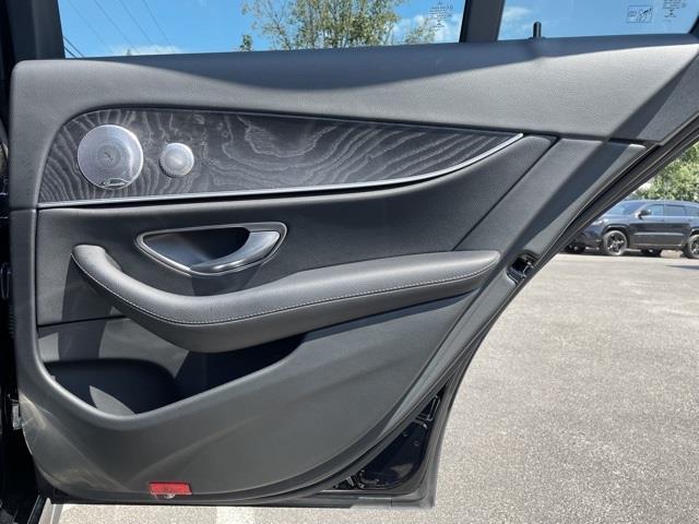 Used Mercedes-benz E-class E 300 2017 | Blasius Federal Road. Brookfield, Connecticut Used Mercedes-benz E-class E 300 2017 | Blasius Federal Road. Brookfield, Connecticut