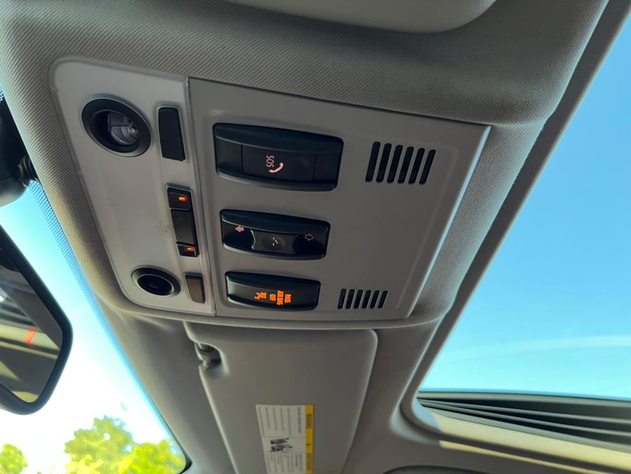 2011 BMW 3 Series 2dr Cpe 328i xDrive AWD SULEV, available for sale in Springfield, Massachusetts | Jordan Auto Sales. Springfield, Massachusetts 2011 BMW 3 Series 2dr Cpe 328i xDrive AWD SULEV, available for sale in Springfield, Massachusetts | Jordan Auto Sales. Springfield, Massachusetts