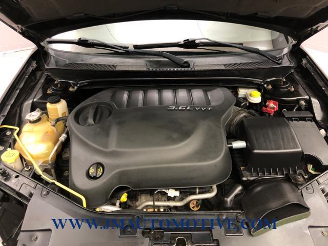 2011 Chrysler 200 4dr Sdn S, available for sale in Naugatuck, Connecticut | J&M Automotive Sls&Svc LLC. Naugatuck, Connecticut 2011 Chrysler 200 4dr Sdn S, available for sale in Naugatuck, Connecticut | J&M Automotive Sls&Svc LLC. Naugatuck, Connecticut