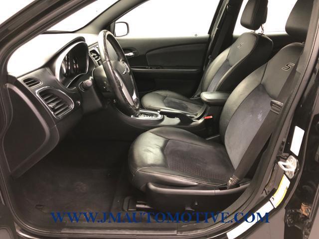 2011 Chrysler 200 4dr Sdn S, available for sale in Naugatuck, Connecticut | J&M Automotive Sls&Svc LLC. Naugatuck, Connecticut 2011 Chrysler 200 4dr Sdn S, available for sale in Naugatuck, Connecticut | J&M Automotive Sls&Svc LLC. Naugatuck, Connecticut