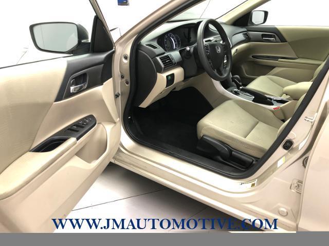Used Honda Accord 4dr I4 CVT LX 2015 | J&M Automotive Sls&Svc LLC. Naugatuck, Connecticut Used Honda Accord 4dr I4 CVT LX 2015 | J&M Automotive Sls&Svc LLC. Naugatuck, Connecticut