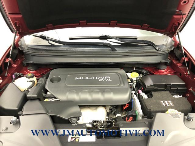 2016 Jeep Cherokee 4WD 4dr Latitude, available for sale in Naugatuck, Connecticut | J&M Automotive Sls&Svc LLC. Naugatuck, Connecticut 2016 Jeep Cherokee 4WD 4dr Latitude, available for sale in Naugatuck, Connecticut | J&M Automotive Sls&Svc LLC. Naugatuck, Connecticut