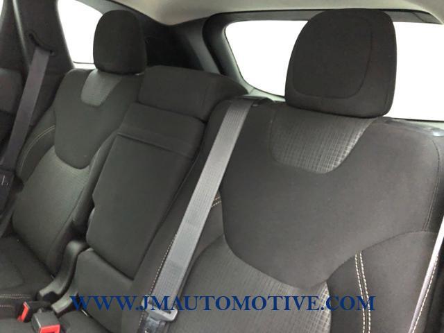 2016 Jeep Cherokee 4WD 4dr Latitude, available for sale in Naugatuck, Connecticut | J&M Automotive Sls&Svc LLC. Naugatuck, Connecticut 2016 Jeep Cherokee 4WD 4dr Latitude, available for sale in Naugatuck, Connecticut | J&M Automotive Sls&Svc LLC. Naugatuck, Connecticut