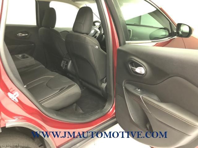 2016 Jeep Cherokee 4WD 4dr Latitude, available for sale in Naugatuck, Connecticut | J&M Automotive Sls&Svc LLC. Naugatuck, Connecticut 2016 Jeep Cherokee 4WD 4dr Latitude, available for sale in Naugatuck, Connecticut | J&M Automotive Sls&Svc LLC. Naugatuck, Connecticut