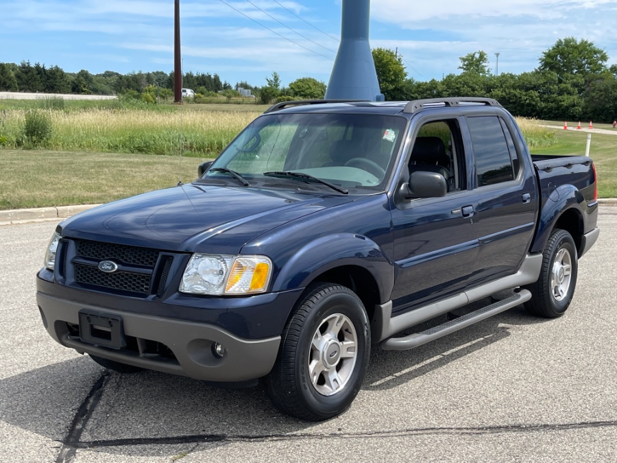 Used Ford Explorer Sport Trac 4dr 126" WB 4WD XLT 2003 | Geneva Motor Cars. Darien, Wisconsin Used Ford Explorer Sport Trac 4dr 126" WB 4WD XLT 2003 | Geneva Motor Cars. Darien, Wisconsin