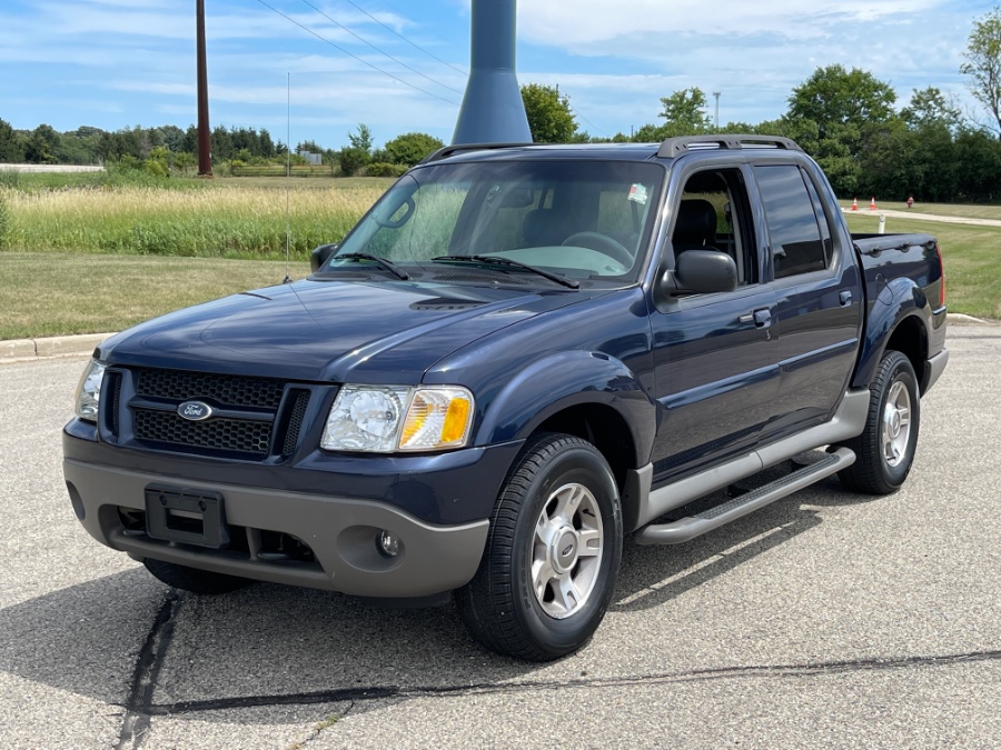 Used Ford Explorer Sport Trac 4dr 126" WB 4WD XLT 2003 | Geneva Motor Cars. Darien, Wisconsin Used Ford Explorer Sport Trac 4dr 126" WB 4WD XLT 2003 | Geneva Motor Cars. Darien, Wisconsin