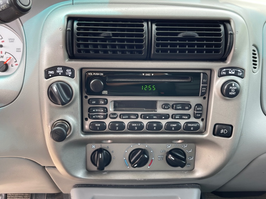 Used Ford Explorer Sport Trac 4dr 126" WB 4WD XLT 2003 | Geneva Motor Cars. Darien, Wisconsin Used Ford Explorer Sport Trac 4dr 126" WB 4WD XLT 2003 | Geneva Motor Cars. Darien, Wisconsin