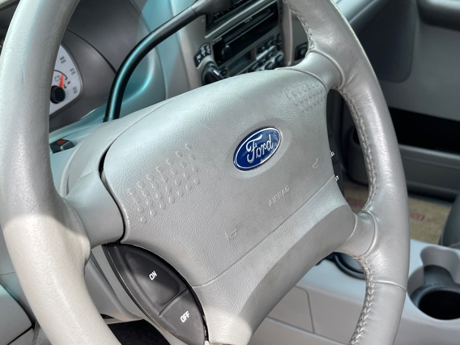Used Ford Explorer Sport Trac 4dr 126" WB 4WD XLT 2003 | Geneva Motor Cars. Darien, Wisconsin Used Ford Explorer Sport Trac 4dr 126" WB 4WD XLT 2003 | Geneva Motor Cars. Darien, Wisconsin