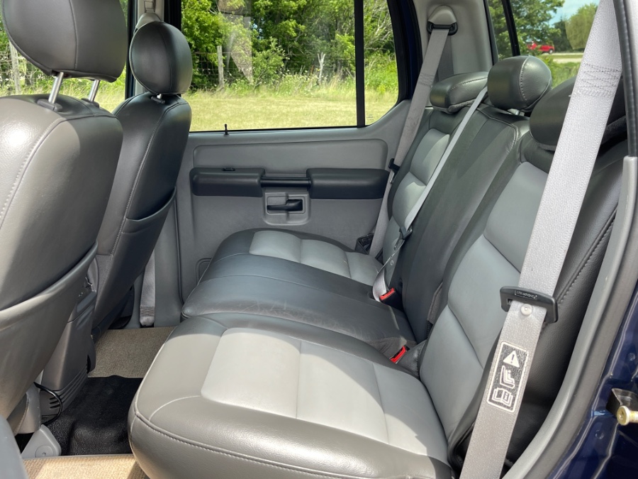 Used Ford Explorer Sport Trac 4dr 126" WB 4WD XLT 2003 | Geneva Motor Cars. Darien, Wisconsin Used Ford Explorer Sport Trac 4dr 126" WB 4WD XLT 2003 | Geneva Motor Cars. Darien, Wisconsin