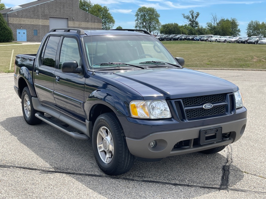 Used Ford Explorer Sport Trac 4dr 126" WB 4WD XLT 2003 | Geneva Motor Cars. Darien, Wisconsin Used Ford Explorer Sport Trac 4dr 126" WB 4WD XLT 2003 | Geneva Motor Cars. Darien, Wisconsin
