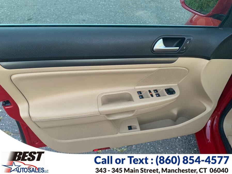 2009 Volkswagen Jetta SportWagen 4dr Auto SE PZEV, available for sale in Manchester, Connecticut | Best Auto Sales LLC. Manchester, Connecticut 2009 Volkswagen Jetta SportWagen 4dr Auto SE PZEV, available for sale in Manchester, Connecticut | Best Auto Sales LLC. Manchester, Connecticut