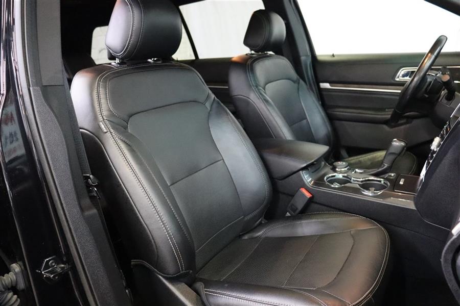 Used Ford Explorer LIMITED 2017 | Fast Track Motors. Paterson, New Jersey Used Ford Explorer LIMITED 2017 | Fast Track Motors. Paterson, New Jersey