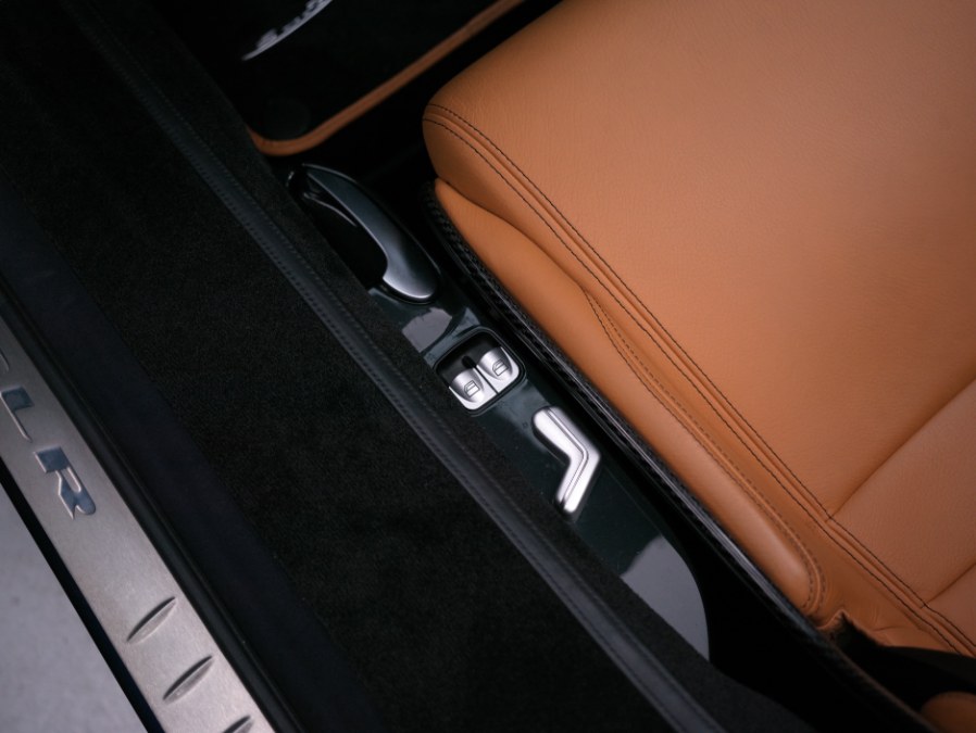 2009 Mercedes-Benz SLR McLaren 2dr Roadster 5.5L, available for sale in North Salem, New York | Meccanic Shop North Inc. North Salem, New York 2009 Mercedes-Benz SLR McLaren 2dr Roadster 5.5L, available for sale in North Salem, New York | Meccanic Shop North Inc. North Salem, New York