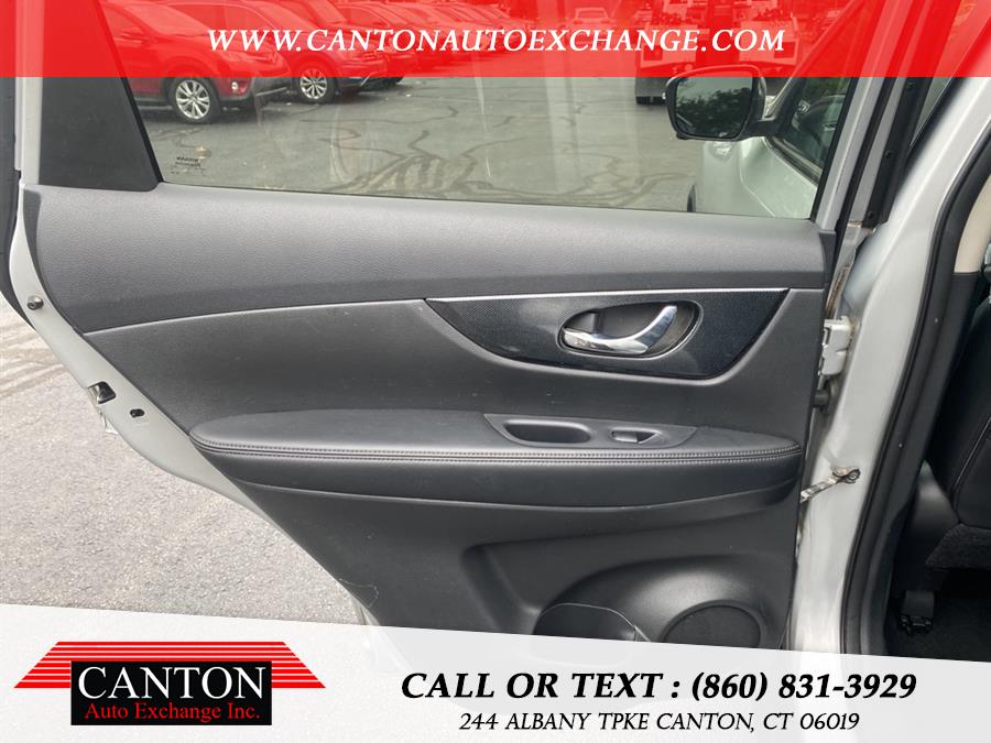 Used Nissan Rogue SL 2015 | Canton Auto Exchange. Canton, Connecticut Used Nissan Rogue SL 2015 | Canton Auto Exchange. Canton, Connecticut
