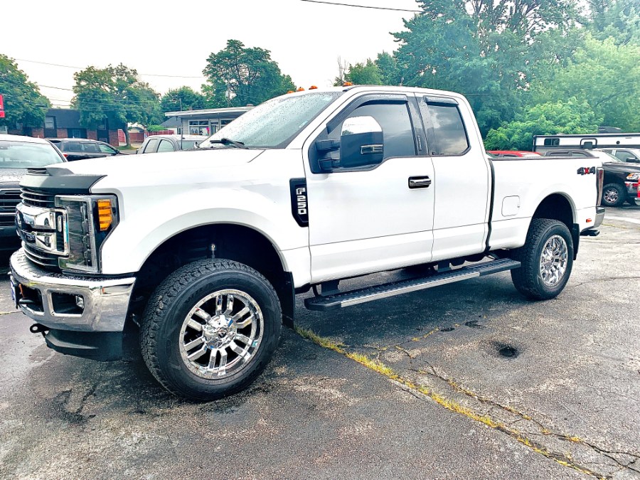 Used Ford Super Duty F-250 SRW XLT 4WD SuperCab 8'' Box 2019 | Second Street Auto Sales Inc. Manchester, New Hampshire Used Ford Super Duty F-250 SRW XLT 4WD SuperCab 8'' Box 2019 | Second Street Auto Sales Inc. Manchester, New Hampshire