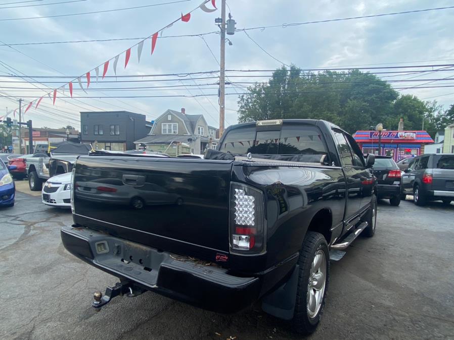 2005 Dodge Ram 1500 4dr Quad Cab 140.5" WB 4WD ST, available for sale in Bridgeport, Connecticut | CT Auto. Bridgeport, Connecticut 2005 Dodge Ram 1500 4dr Quad Cab 140.5" WB 4WD ST, available for sale in Bridgeport, Connecticut | CT Auto. Bridgeport, Connecticut