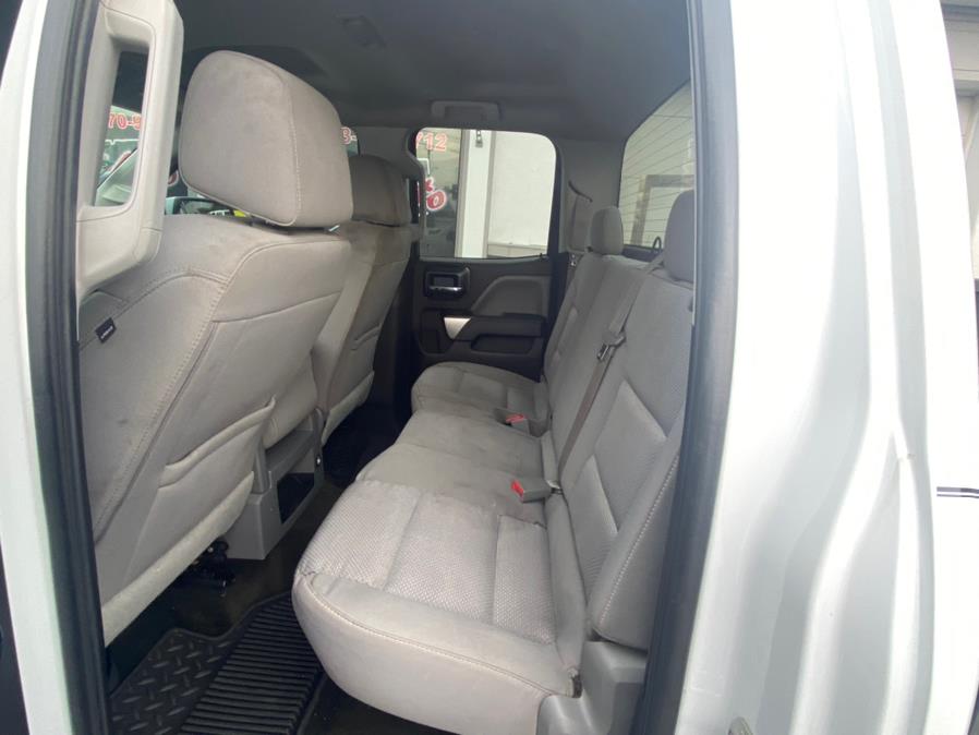 2016 Chevrolet Silverado 1500 4WD Double Cab 143.5" LT w/1LT, available for sale in Bridgeport, Connecticut | CT Auto. Bridgeport, Connecticut 2016 Chevrolet Silverado 1500 4WD Double Cab 143.5" LT w/1LT, available for sale in Bridgeport, Connecticut | CT Auto. Bridgeport, Connecticut