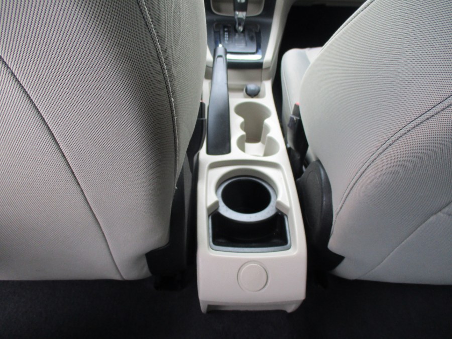 Used Ford Fiesta 4dr Sdn SE 2011 | Cos Central Auto. Meriden, Connecticut Used Ford Fiesta 4dr Sdn SE 2011 | Cos Central Auto. Meriden, Connecticut