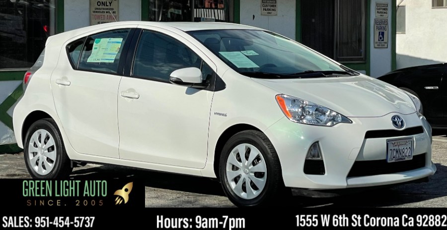 2013 Toyota Prius c 5dr HB Three (Natl), available for sale in Corona, California | Green Light Auto. Corona, California 2013 Toyota Prius c 5dr HB Three (Natl), available for sale in Corona, California | Green Light Auto. Corona, California