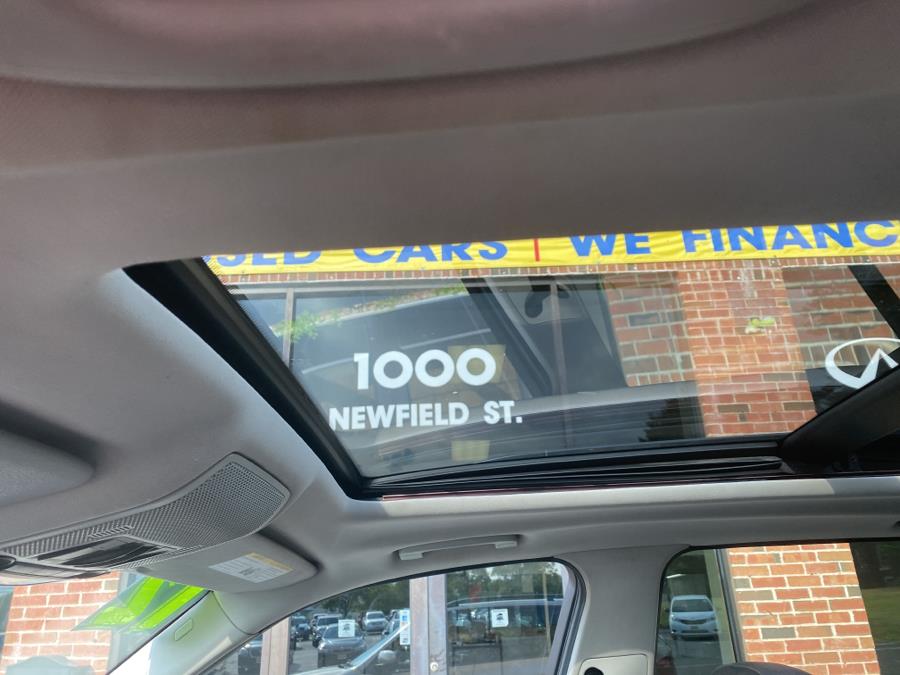 2012 BMW X5 AWD 4dr 35i, available for sale in Middletown, Connecticut | Newfield Auto Sales. Middletown, Connecticut 2012 BMW X5 AWD 4dr 35i, available for sale in Middletown, Connecticut | Newfield Auto Sales. Middletown, Connecticut