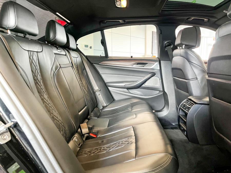 Used BMW 5 Series M550i xDrive Sedan 2019 | Luxury Motor Club. Franklin Square, New York Used BMW 5 Series M550i xDrive Sedan 2019 | Luxury Motor Club. Franklin Square, New York