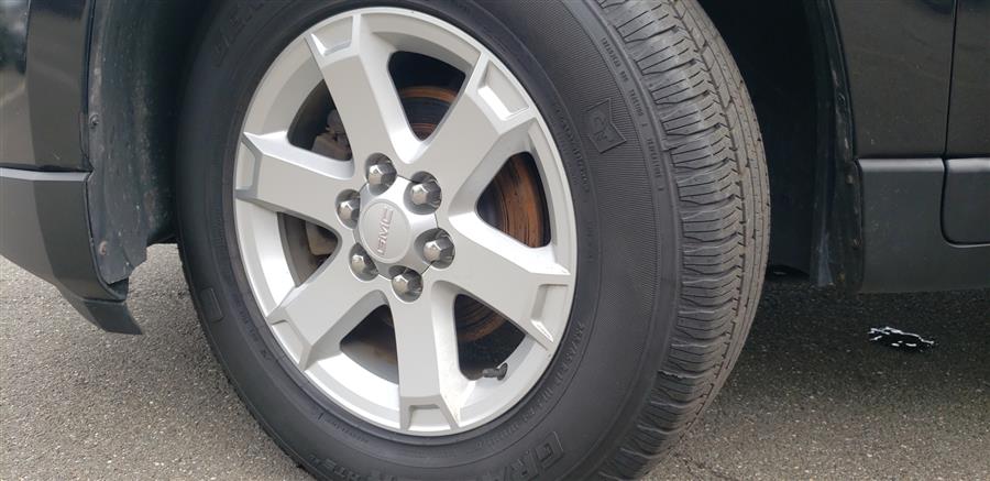 2015 GMC Acadia AWD 4dr SLE w/SLE-2, available for sale in Little Ferry, New Jersey | Victoria Preowned Autos Inc. Little Ferry, New Jersey 2015 GMC Acadia AWD 4dr SLE w/SLE-2, available for sale in Little Ferry, New Jersey | Victoria Preowned Autos Inc. Little Ferry, New Jersey