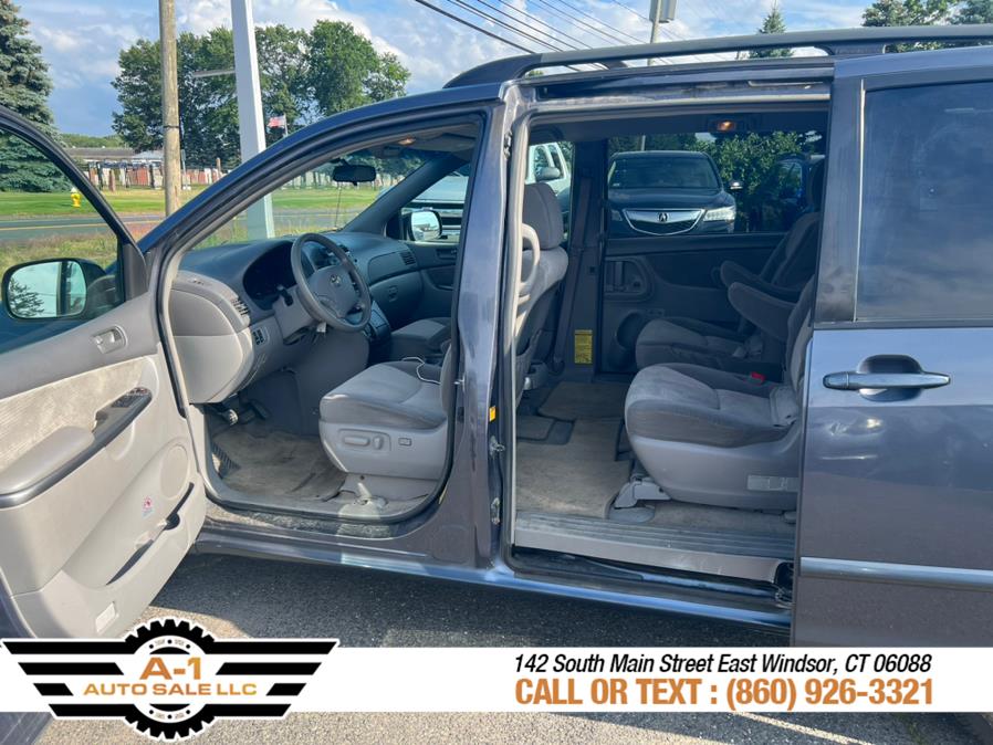 2006 Toyota Sienna 5dr LE FWD 8-Passenger (Natl), available for sale in East Windsor, Connecticut | A1 Auto Sale LLC. East Windsor, Connecticut 2006 Toyota Sienna 5dr LE FWD 8-Passenger (Natl), available for sale in East Windsor, Connecticut | A1 Auto Sale LLC. East Windsor, Connecticut