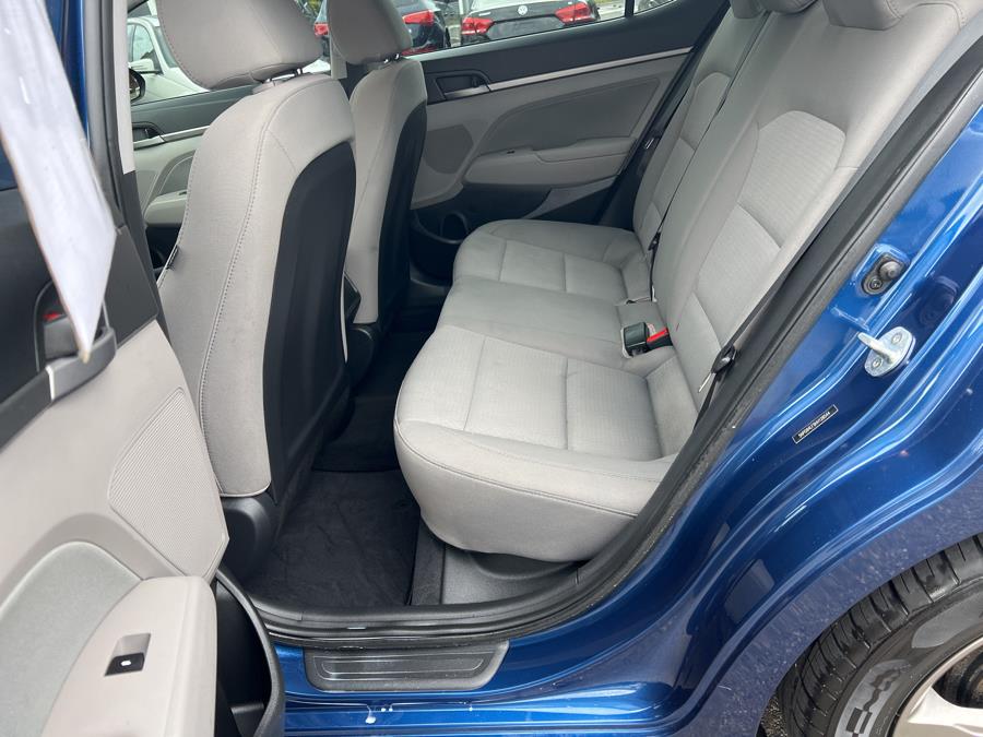 2017 Hyundai Elantra SE 2.0L Auto (Alabama) (Disc) *Ltd Avail*, available for sale in Springfield, Massachusetts | Absolute Motors Inc. Springfield, Massachusetts 2017 Hyundai Elantra SE 2.0L Auto (Alabama) (Disc) *Ltd Avail*, available for sale in Springfield, Massachusetts | Absolute Motors Inc. Springfield, Massachusetts