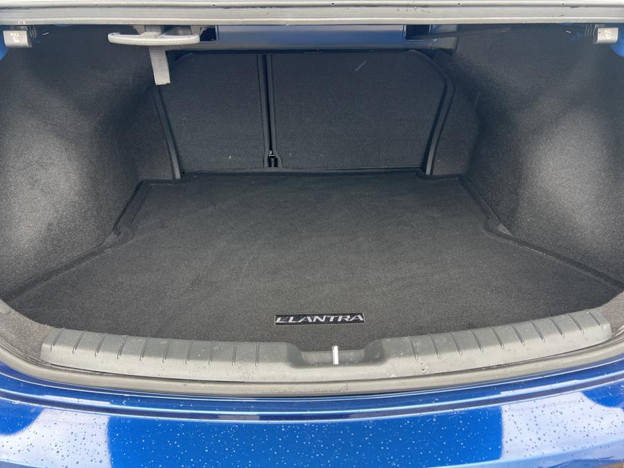 2017 Hyundai Elantra SE 2.0L Auto (Alabama) (Disc) *Ltd Avail*, available for sale in Springfield, Massachusetts | Absolute Motors Inc. Springfield, Massachusetts 2017 Hyundai Elantra SE 2.0L Auto (Alabama) (Disc) *Ltd Avail*, available for sale in Springfield, Massachusetts | Absolute Motors Inc. Springfield, Massachusetts