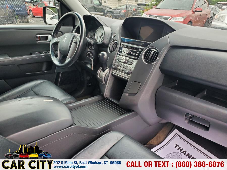 2013 Honda Pilot 4WD 4dr EX-L, available for sale in East Windsor, Connecticut | Car City LLC. East Windsor, Connecticut 2013 Honda Pilot 4WD 4dr EX-L, available for sale in East Windsor, Connecticut | Car City LLC. East Windsor, Connecticut