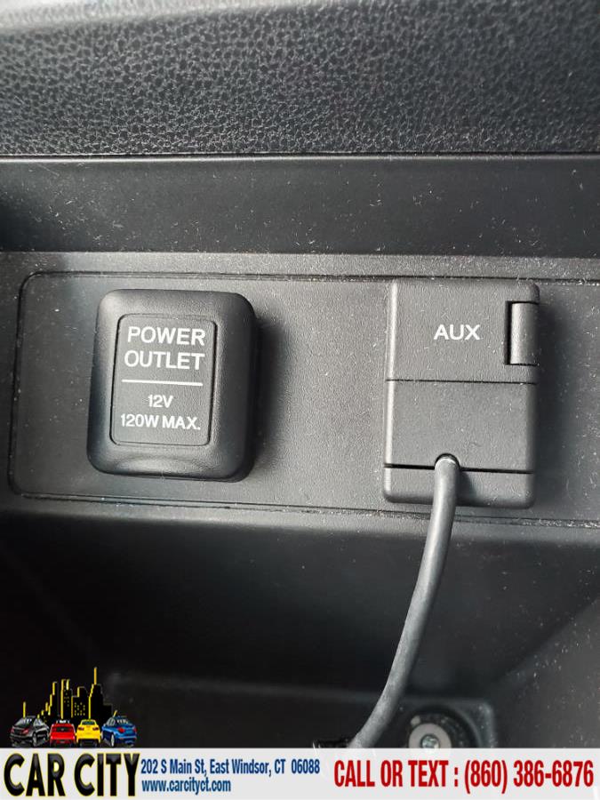 2013 Honda Pilot 4WD 4dr EX-L, available for sale in East Windsor, Connecticut | Car City LLC. East Windsor, Connecticut 2013 Honda Pilot 4WD 4dr EX-L, available for sale in East Windsor, Connecticut | Car City LLC. East Windsor, Connecticut