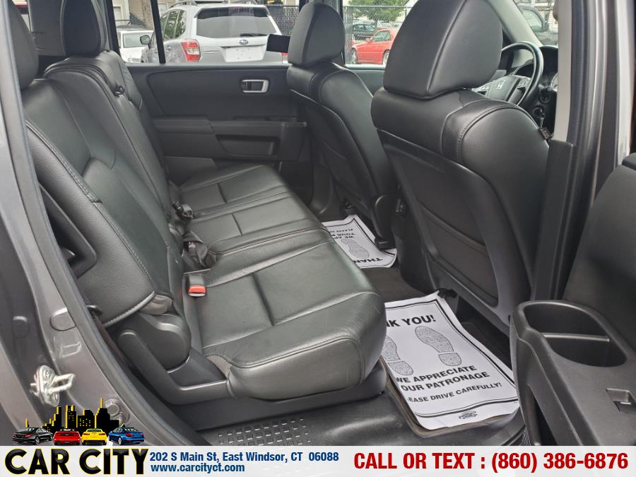 2013 Honda Pilot 4WD 4dr EX-L, available for sale in East Windsor, Connecticut | Car City LLC. East Windsor, Connecticut 2013 Honda Pilot 4WD 4dr EX-L, available for sale in East Windsor, Connecticut | Car City LLC. East Windsor, Connecticut