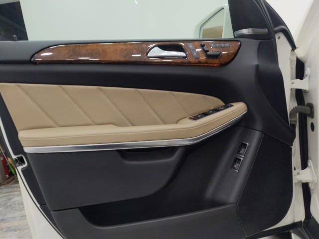 Used Mercedes-benz Gl 550 4MATIC w/ Navi & 360cam 2015 | Car Revolution. Maple Shade, New Jersey Used Mercedes-benz Gl 550 4MATIC w/ Navi & 360cam 2015 | Car Revolution. Maple Shade, New Jersey