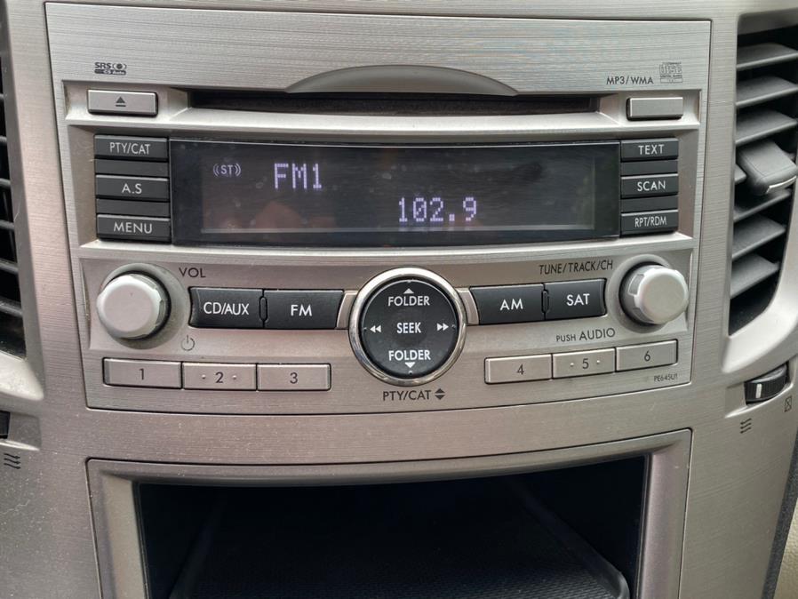 Used Subaru Legacy 4dr Sdn H4 Auto 2.5i 2012 | Lava Motors 2 Inc. Canton, Connecticut Used Subaru Legacy 4dr Sdn H4 Auto 2.5i 2012 | Lava Motors 2 Inc. Canton, Connecticut