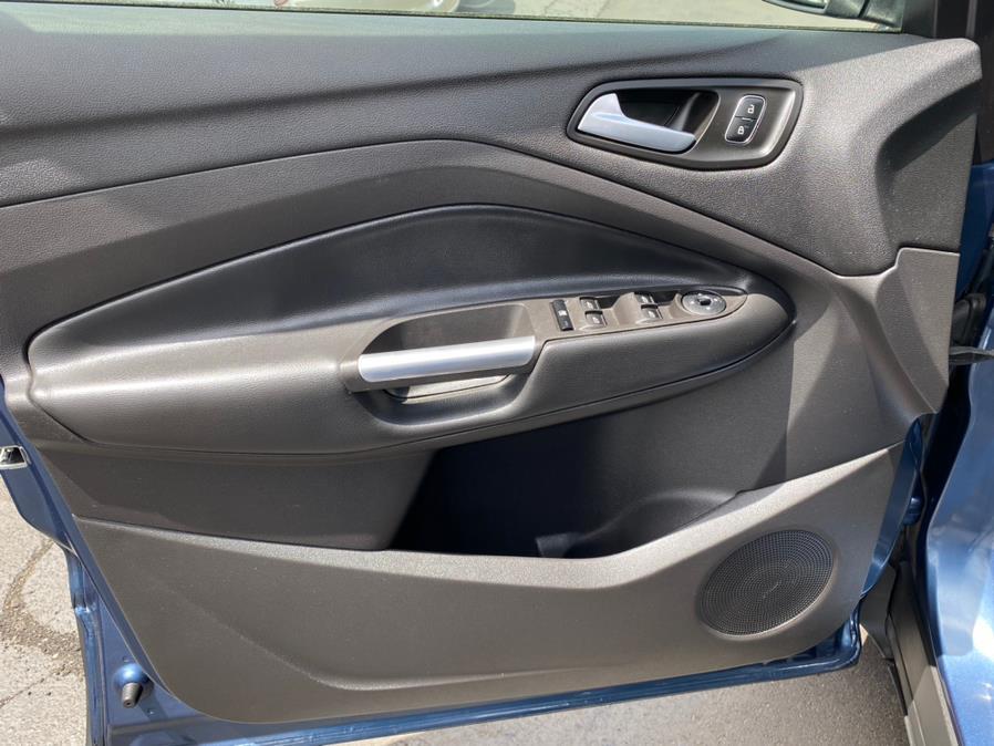 Used Ford Escape SEL 4WD 2018 | Lava Motors 2 Inc. Canton, Connecticut Used Ford Escape SEL 4WD 2018 | Lava Motors 2 Inc. Canton, Connecticut