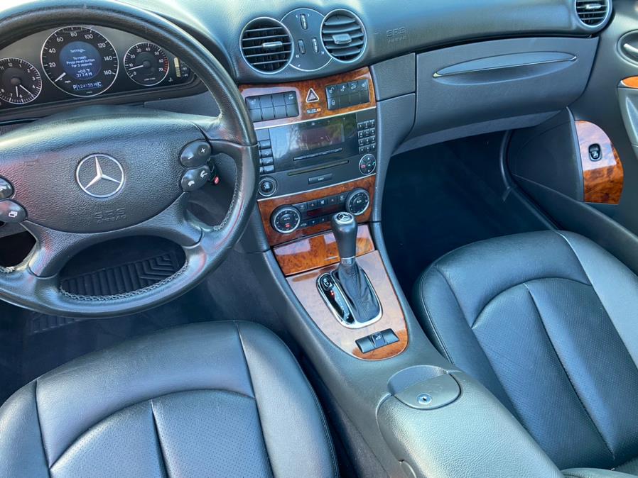 Used Mercedes-Benz CLK-Class 2dr Cabriolet 5.0L 2005 | Lava Motors 2 Inc. Canton, Connecticut Used Mercedes-Benz CLK-Class 2dr Cabriolet 5.0L 2005 | Lava Motors 2 Inc. Canton, Connecticut