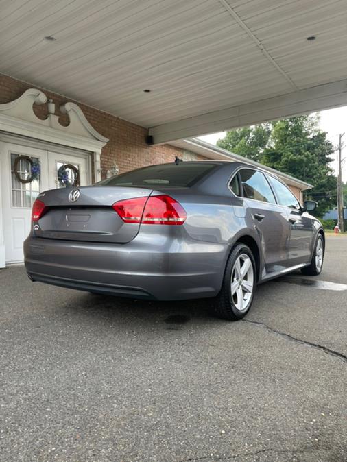 Used Volkswagen Passat 4dr Sdn 2.5L Auto SE PZEV *Ltd Avail* 2014 | Supreme Automotive. New Britain, Connecticut Used Volkswagen Passat 4dr Sdn 2.5L Auto SE PZEV *Ltd Avail* 2014 | Supreme Automotive. New Britain, Connecticut