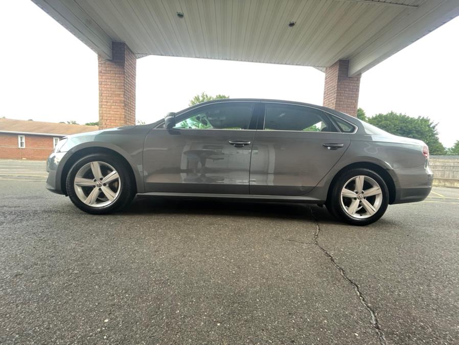 Used Volkswagen Passat 4dr Sdn 2.5L Auto SE PZEV *Ltd Avail* 2014 | Supreme Automotive. New Britain, Connecticut Used Volkswagen Passat 4dr Sdn 2.5L Auto SE PZEV *Ltd Avail* 2014 | Supreme Automotive. New Britain, Connecticut