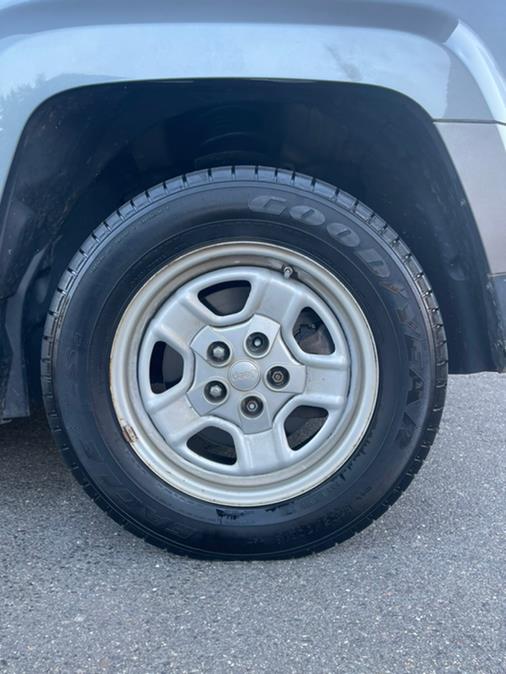 2012 Jeep Patriot FWD 4dr Sport, available for sale in New Britain, Connecticut | Supreme Automotive. New Britain, Connecticut 2012 Jeep Patriot FWD 4dr Sport, available for sale in New Britain, Connecticut | Supreme Automotive. New Britain, Connecticut
