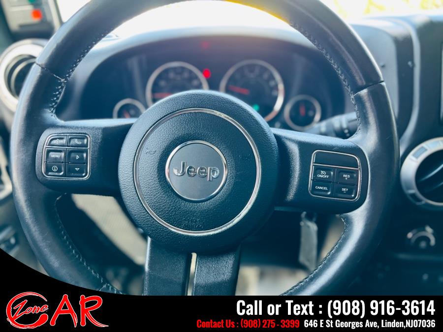 2015 Jeep Wrangler Unlimited 4WD 4dr Rubicon, available for sale in Linden, New Jersey | Car Zone. Linden, New Jersey 2015 Jeep Wrangler Unlimited 4WD 4dr Rubicon, available for sale in Linden, New Jersey | Car Zone. Linden, New Jersey
