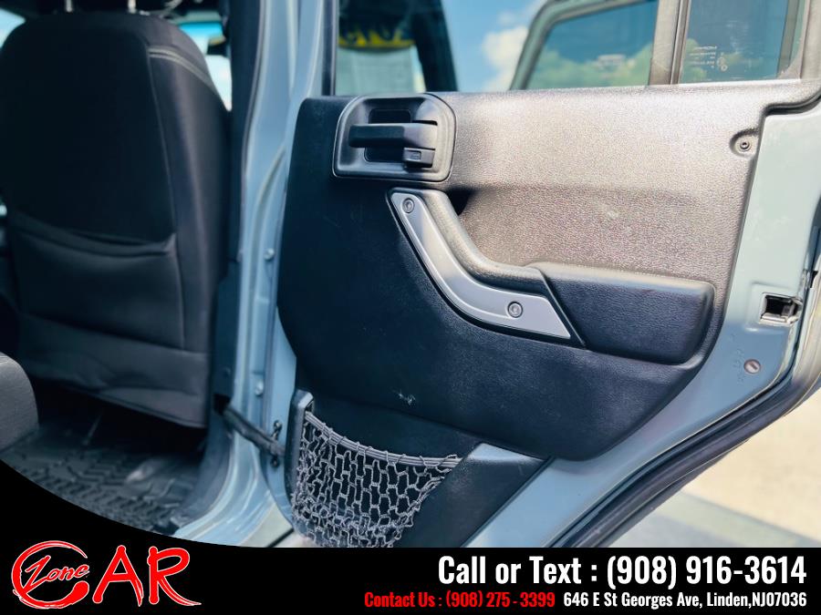 2015 Jeep Wrangler Unlimited 4WD 4dr Rubicon, available for sale in Linden, New Jersey | Car Zone. Linden, New Jersey 2015 Jeep Wrangler Unlimited 4WD 4dr Rubicon, available for sale in Linden, New Jersey | Car Zone. Linden, New Jersey
